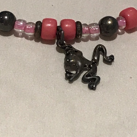 Frog necklace from Museum of Natural history NYC - Picture 2 of 5